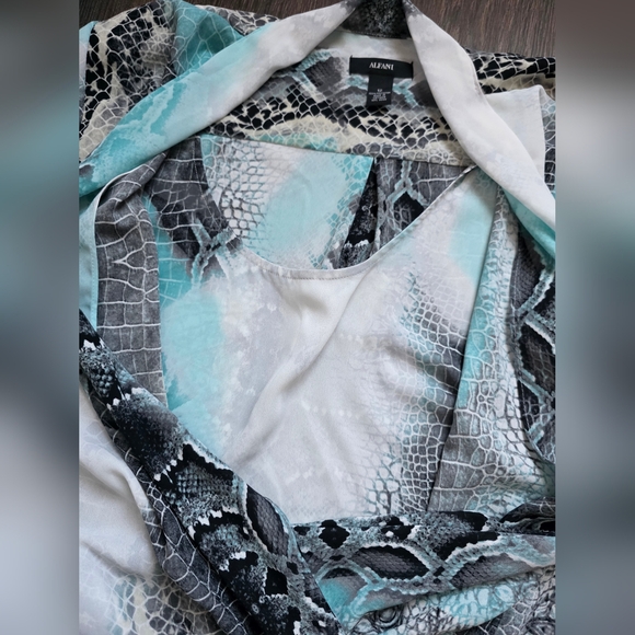 Alfani wrap python print blouse - Picture 6 of 8